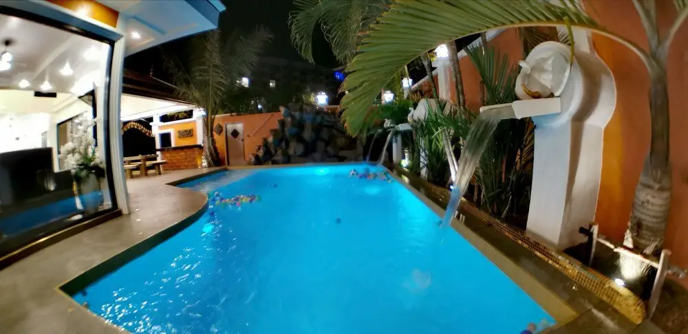 Паттайя: Tucheland Luxury Villa Pattaya 7BR