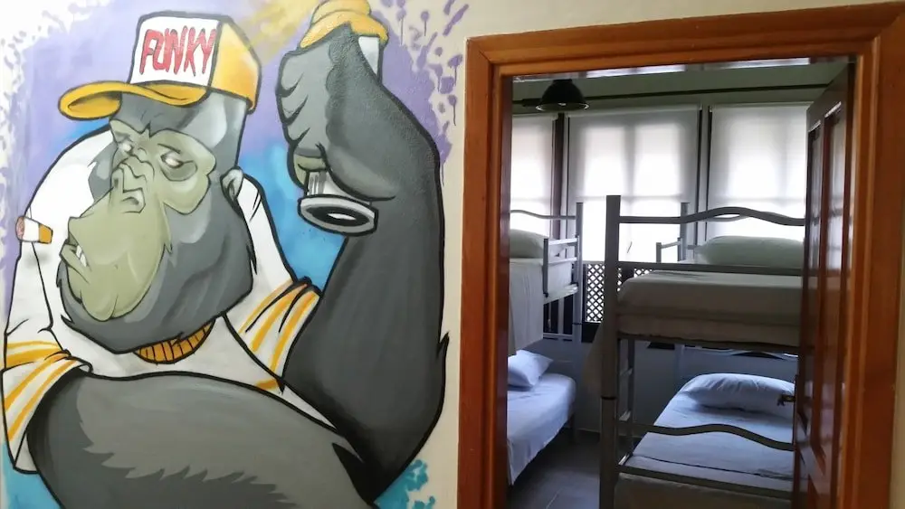 Анталья: Funky Monkey Hostel & Pub Antalya - Adults Only