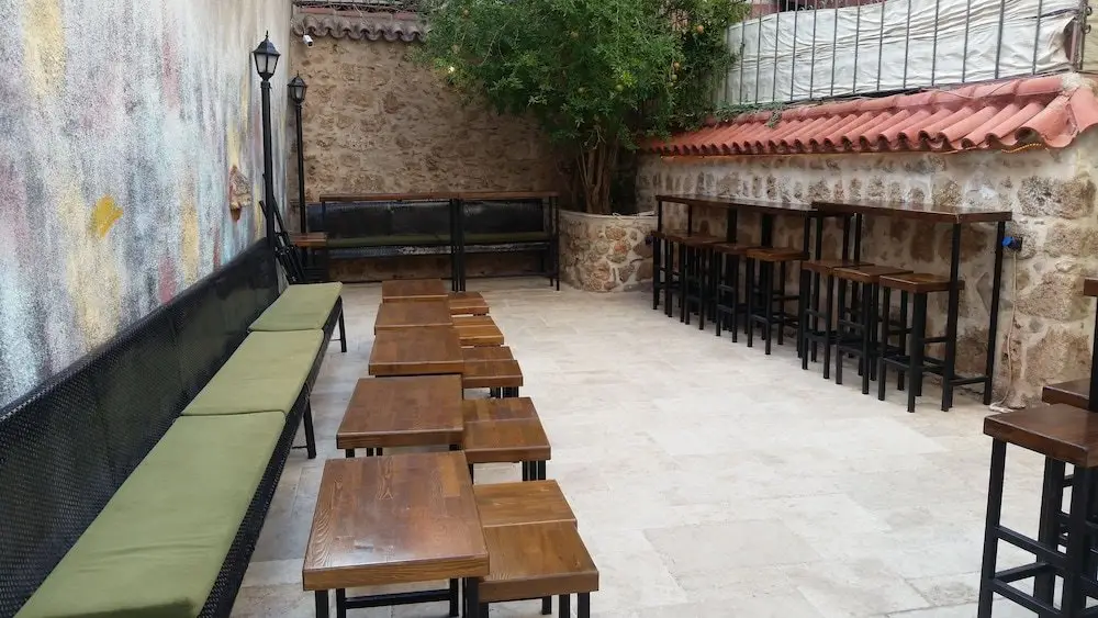 Анталья: Funky Monkey Hostel & Pub Antalya - Adults Only