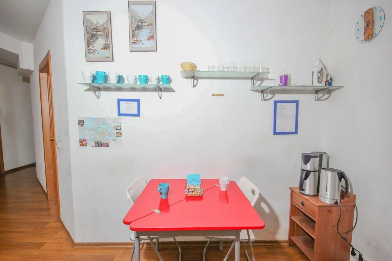 Санкт-Петербург: Меблированные комнаты Canny House