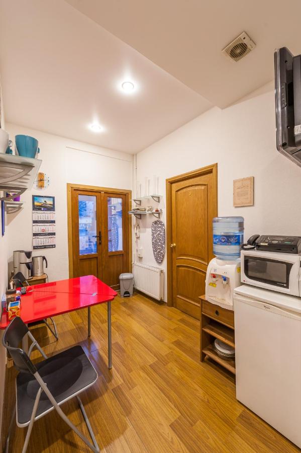 Санкт-Петербург: Меблированные комнаты Canny House