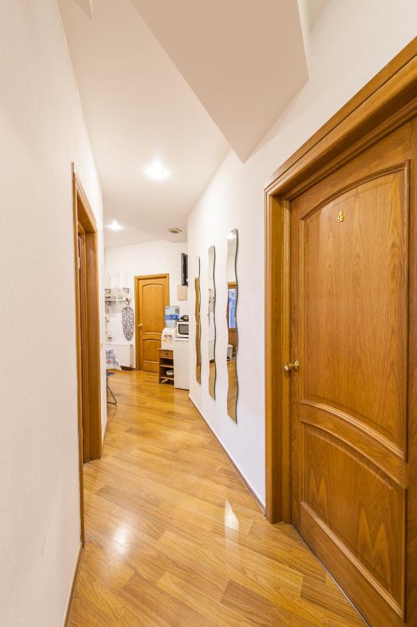 Санкт-Петербург: Меблированные комнаты Canny House