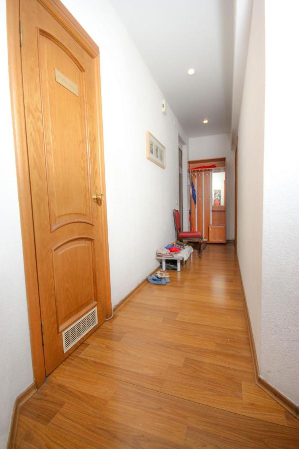Санкт-Петербург: Меблированные комнаты Canny House