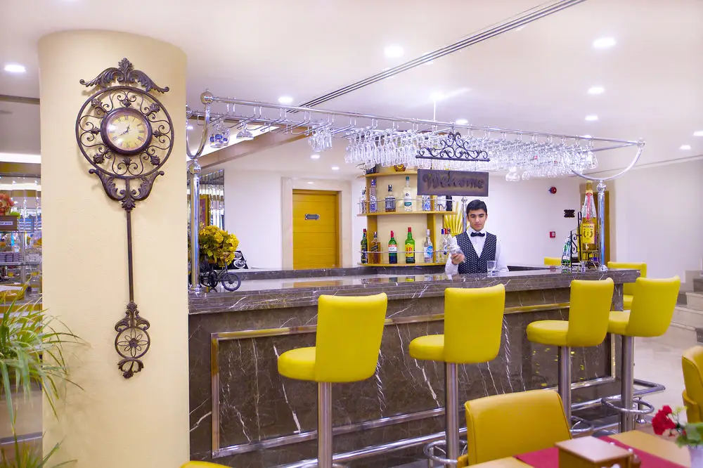 Cagyigit Hotel — фото 1