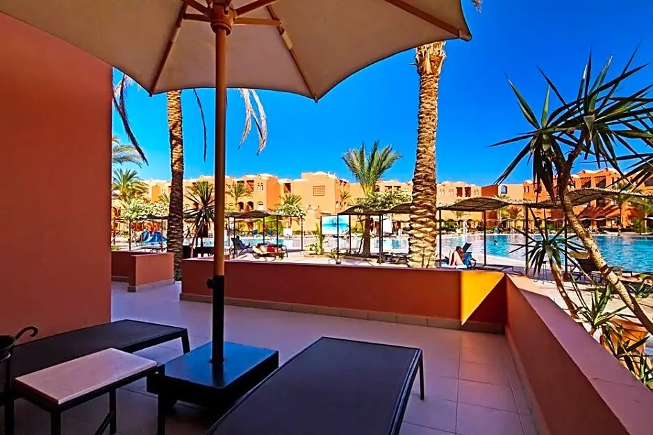 Jaz Makadi Oasis Resort — фото 1