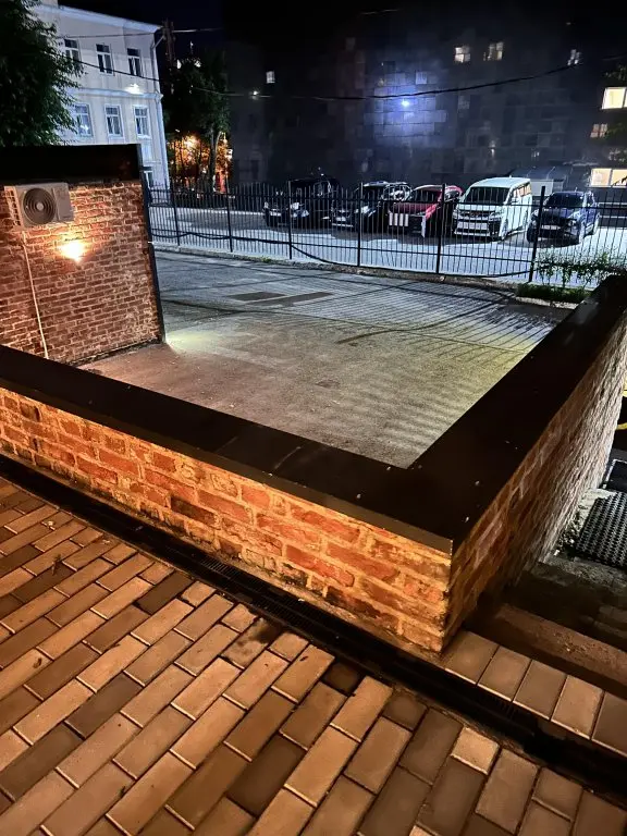 Владивосток: Апартаменты Brick House