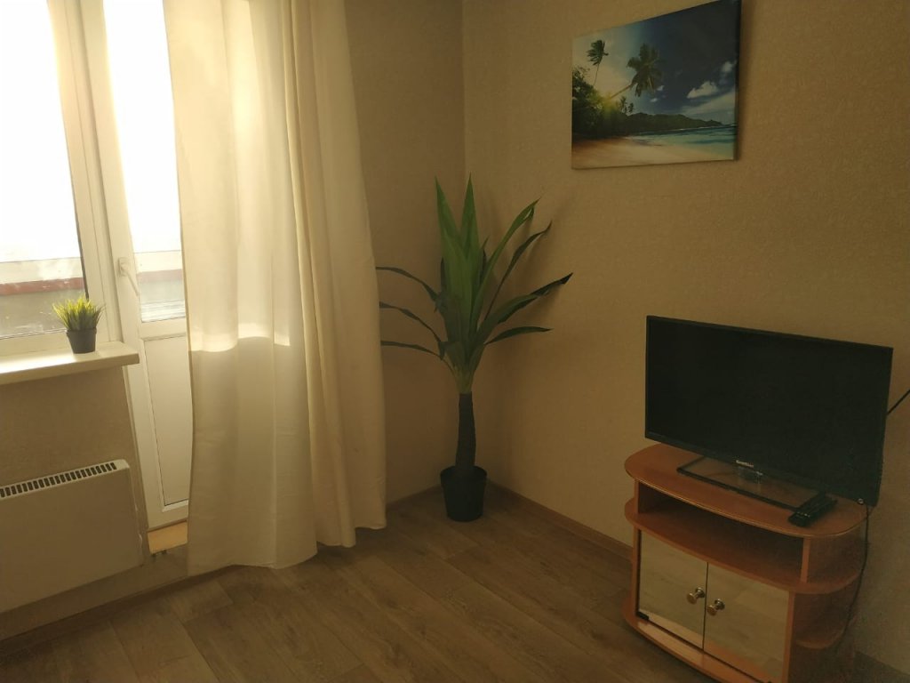 Новосибирск: Svetlaya Uyutnaya Kvartira So Svezhim Remontom Apartments