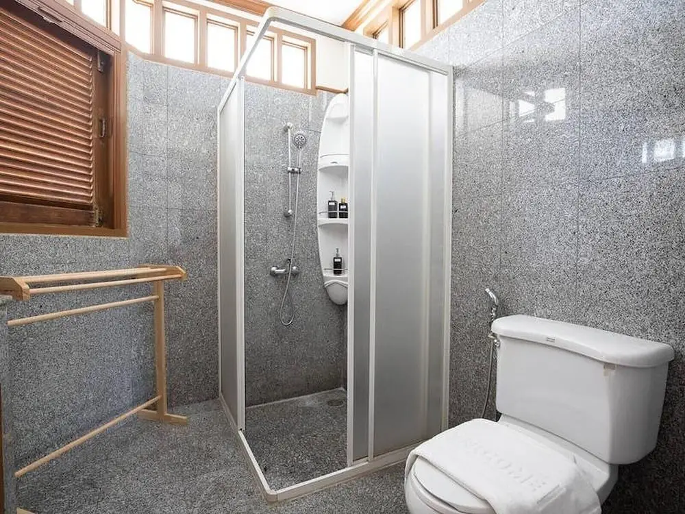 Бангкок: Royal Riverside Villa River View Suite