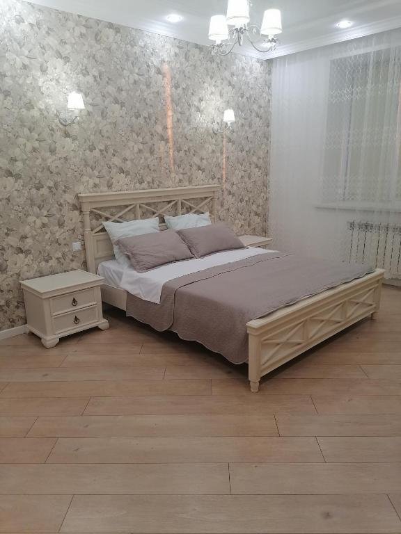 Уральск: Назарбаева 233