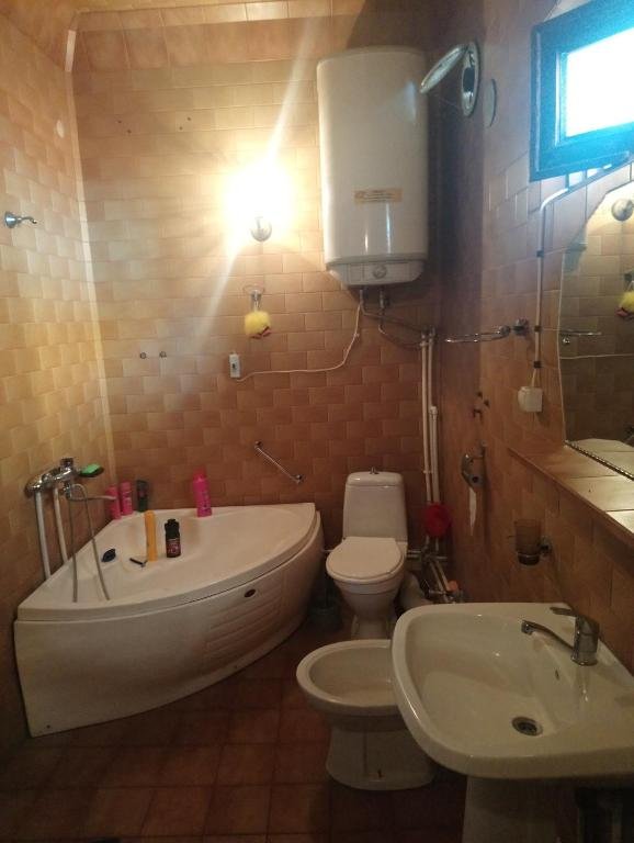 Батуми: 12 Angisa Street Апартаменты