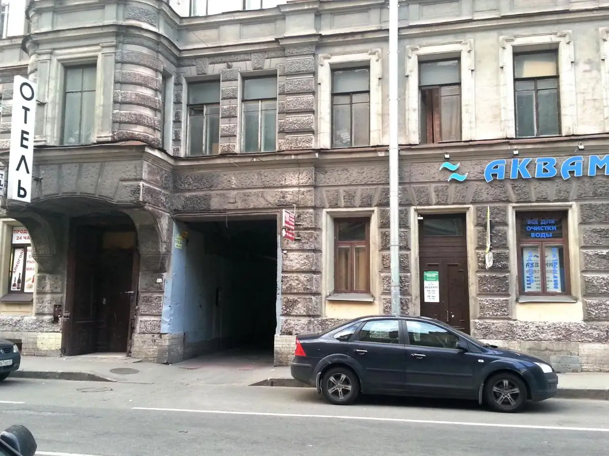 PRESTO Nevsky 95 Goncharnaya 10 — фото 1