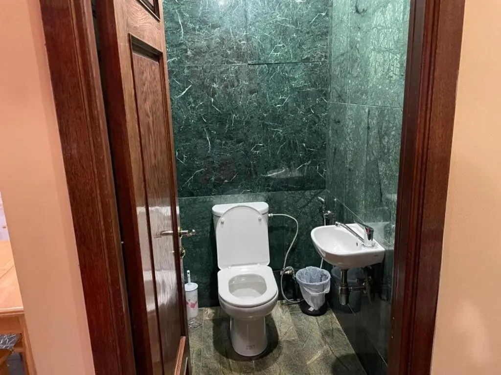 Ереван: Armenak Apartment Северный проспект,Northern Avenue