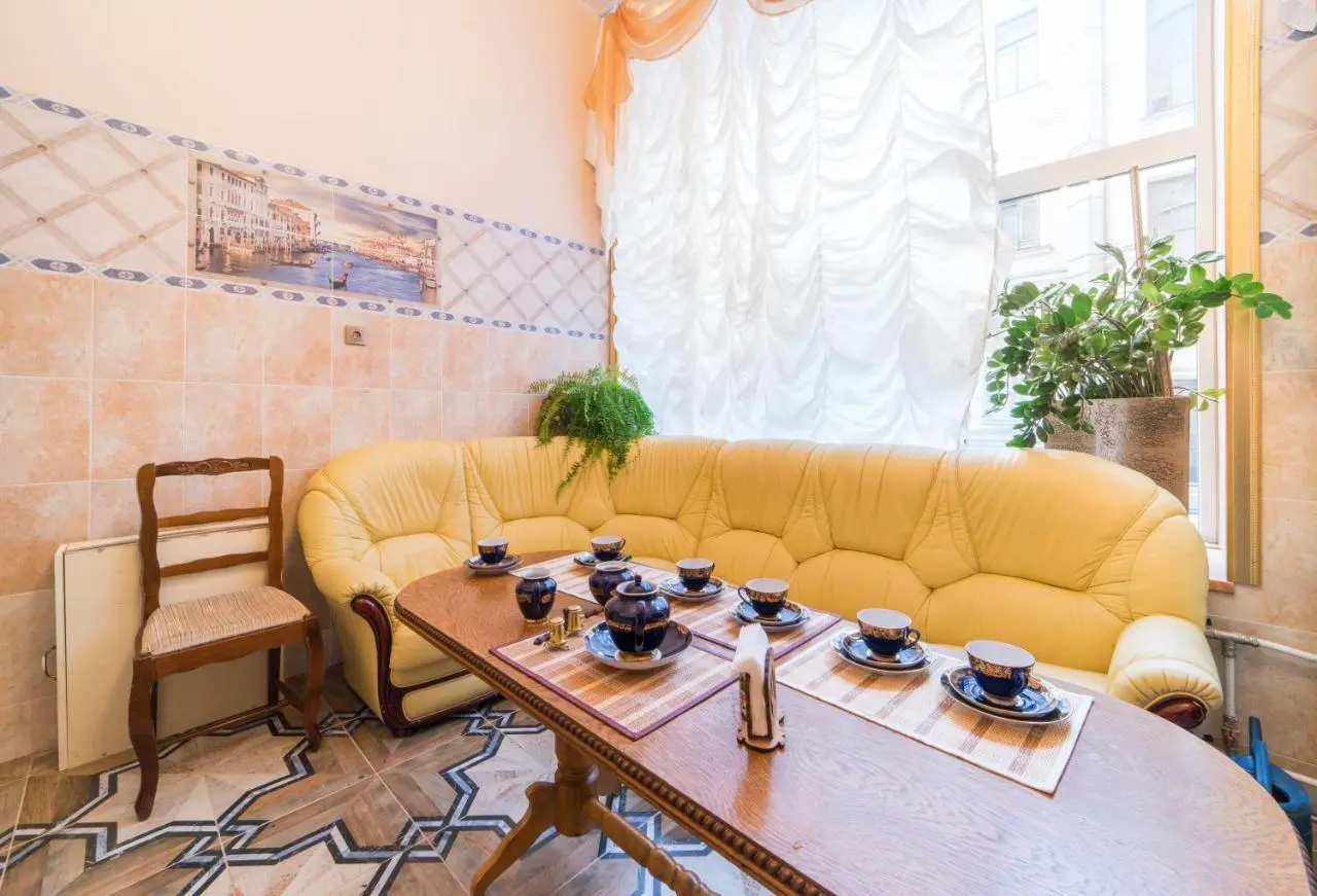 Санкт-Петербург: Aristocrat Apartment