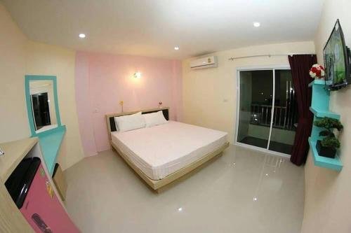 Бури Рам: Saoprakon Pavillion Apartment