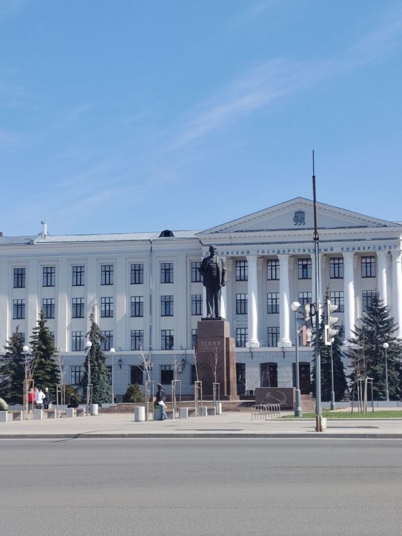 Псков: Апартаменты с Видом на Кремль