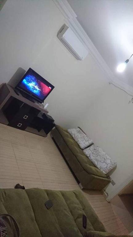شقه 140 م موقع وفرش متميز جدا سكن راقي بالمندره — фото 1
