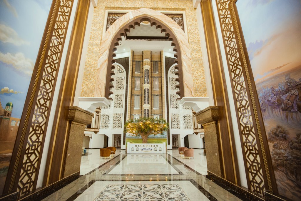 Ургенч: Отель Antalya Grand Palace