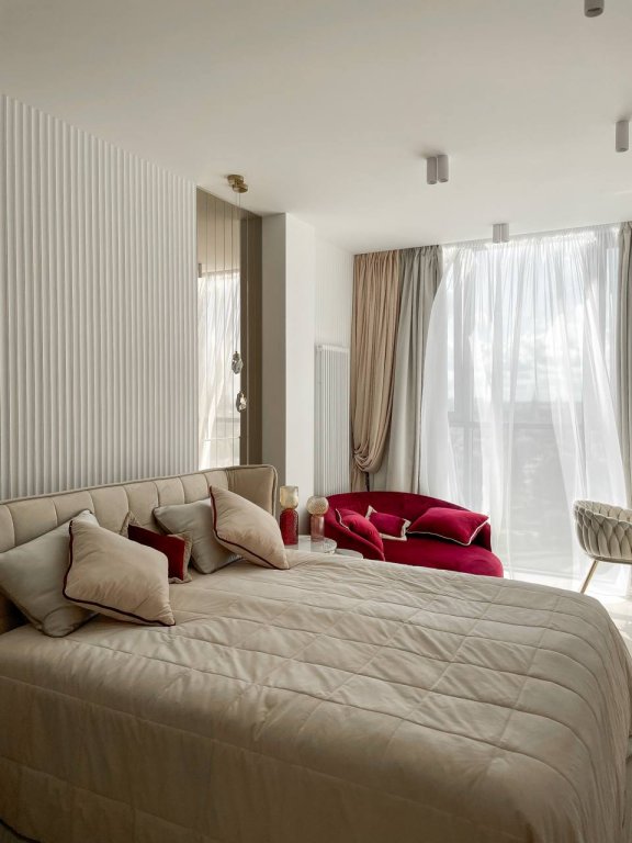 НаМореApartment's Квартира Роскошная с видом на Нижнее Озеро — фото 1