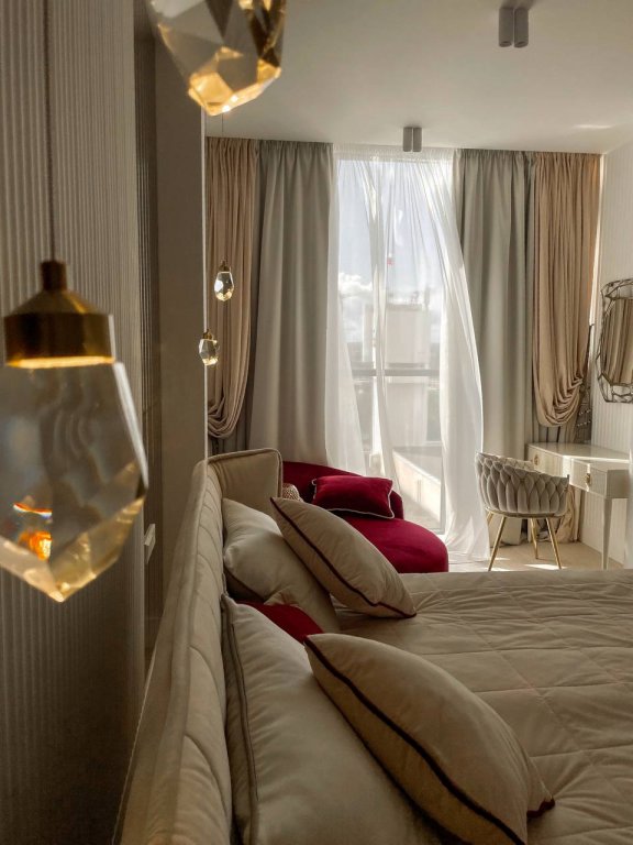 Калининград: НаМореApartment's Квартира Роскошная с видом на Нижнее Озеро