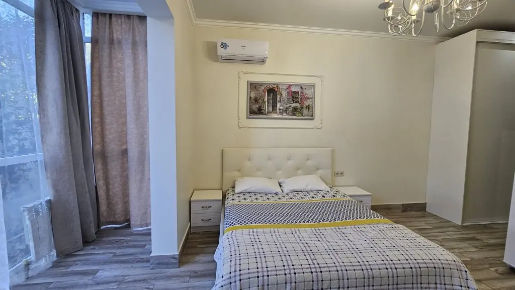 Сочи: Апартаменты Уютная Студия в Центре на Войкова от HomeHotelSochi