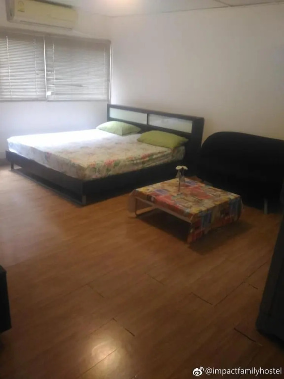 Паккрет: Room in Apartment - Thailand Taxi & Apartment Hostel
