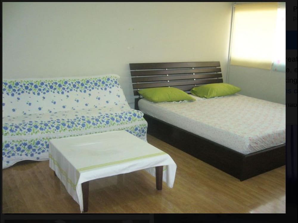 Паккрет: Room in Apartment - Thailand Taxi & Apartment Hostel