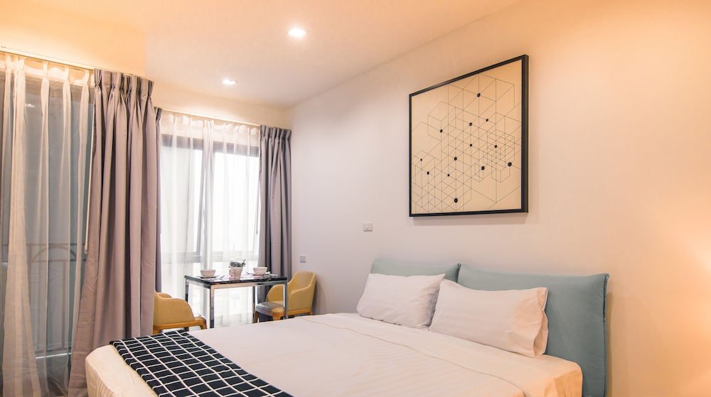Бангкок: Roomme Hospitality The Rich Branch
