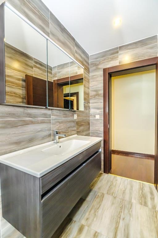 Баку: Port Baku Residance Family Room 710 A