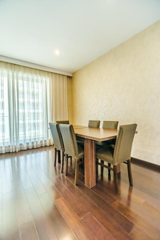 Баку: Port Baku Residance Family Room 710 A