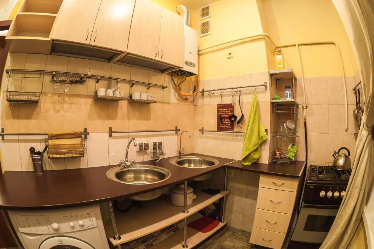 Санкт-Петербург: Меблированные комнаты Old Flat на Лиговском 55