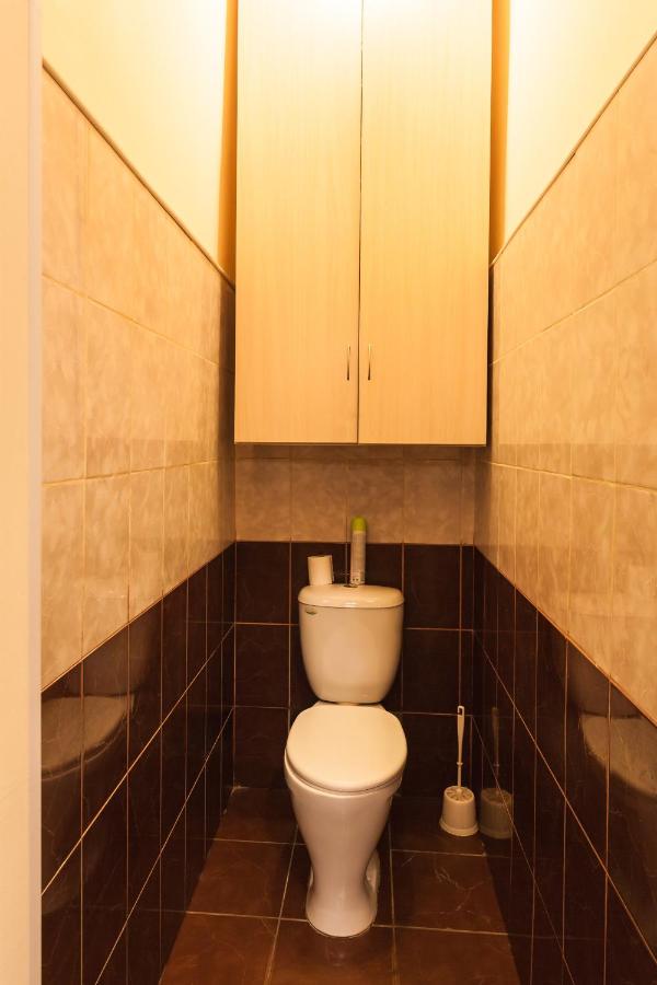 Санкт-Петербург: Меблированные комнаты Old Flat на Лиговском 55