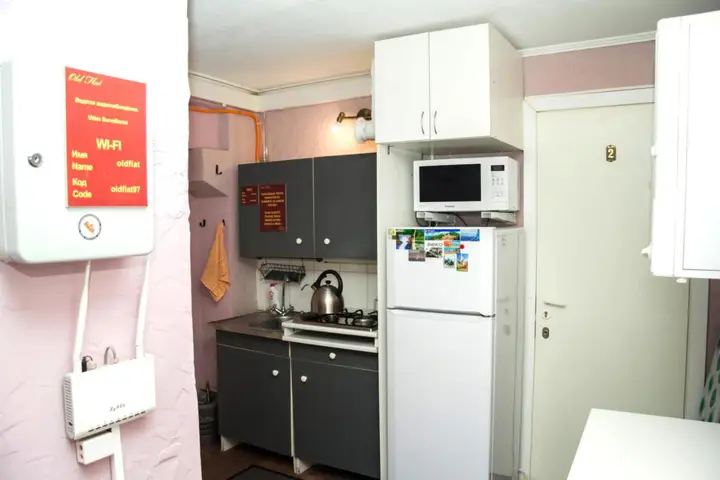 Санкт-Петербург: Меблированные комнаты Old Flat на Жуковского