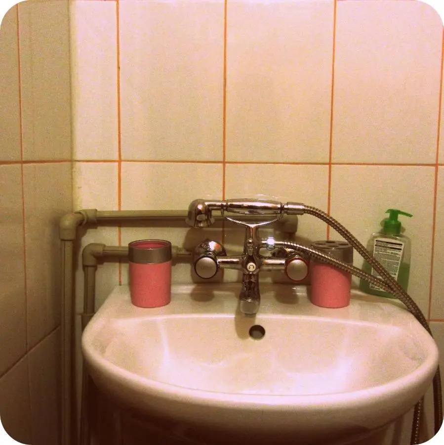 Санкт-Петербург: Меблированные комнаты Old Flat на Жуковского