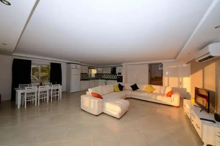 Исламлар: Villa Likya