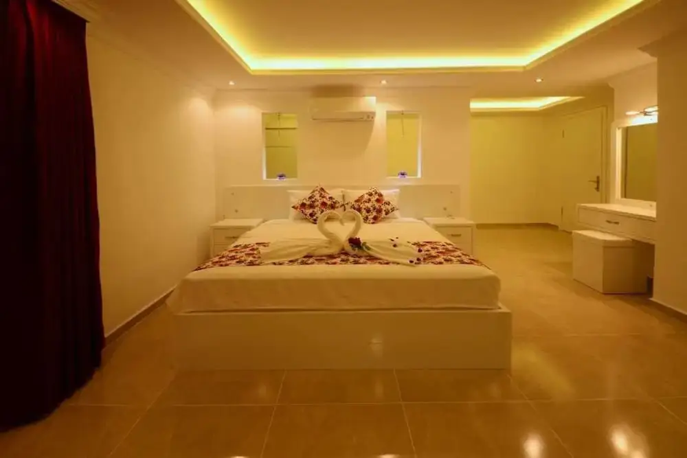 Исламлар: Villa Likya