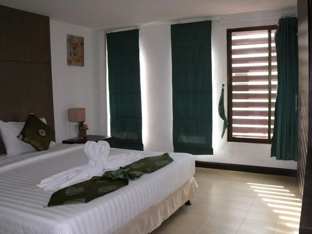 Кату: SeaHorse Hotel Phuket