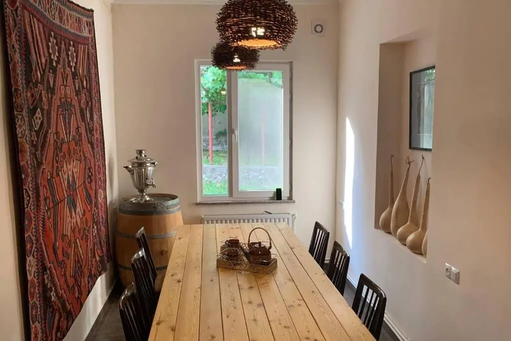 Гарни: Sun-child Cottage
