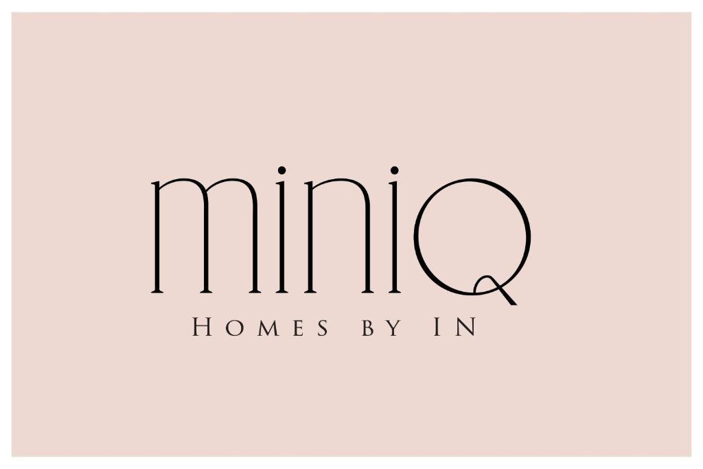 MINIQ HOMES 102 - Historical Stone House with Garden Cinema — фото 1