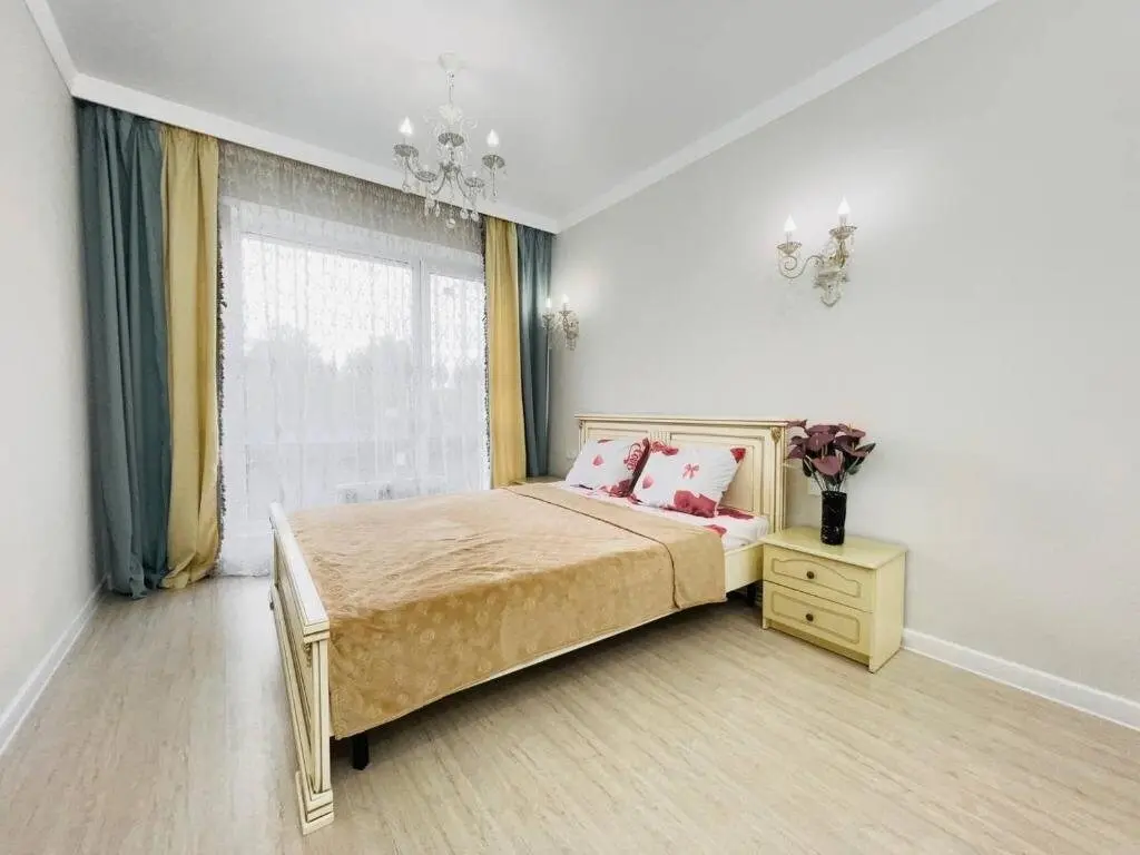 Алматы: MEDINAHOTELKZ, # 63, вид на горы, 15 мин пешком до арбата, HALAL