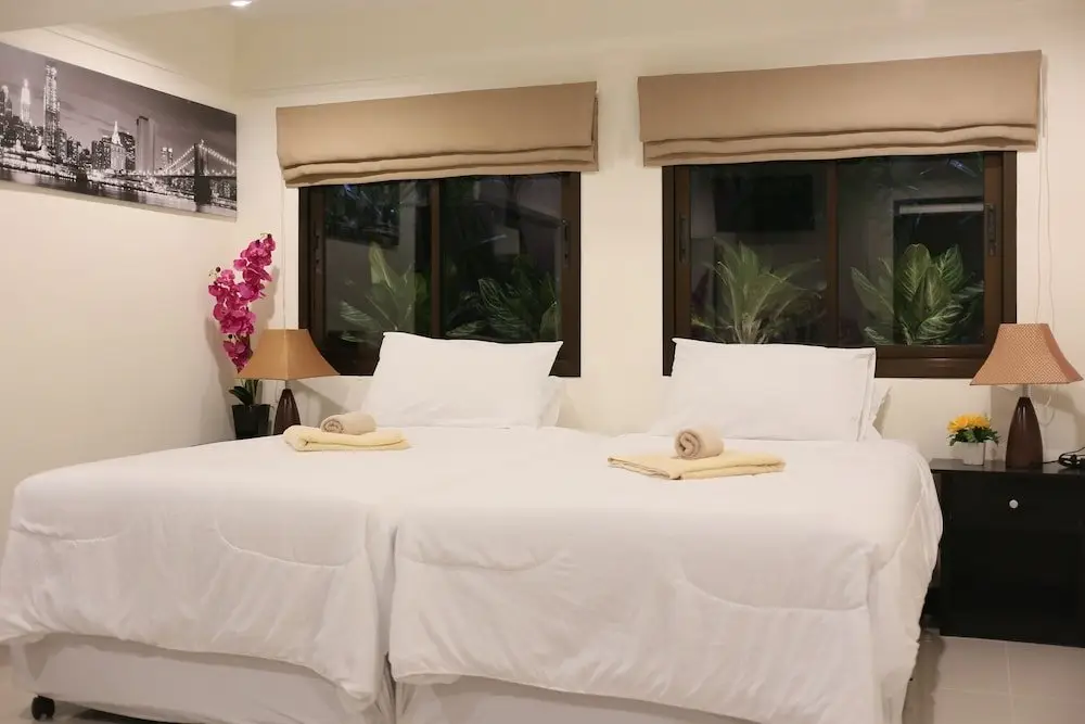 Тхаланг: Boutique Resort 5 Bedroom Pool Villa