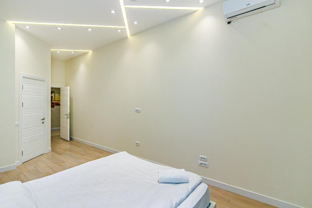 Баку: Mango Beaty House 7 in Nizami Streey