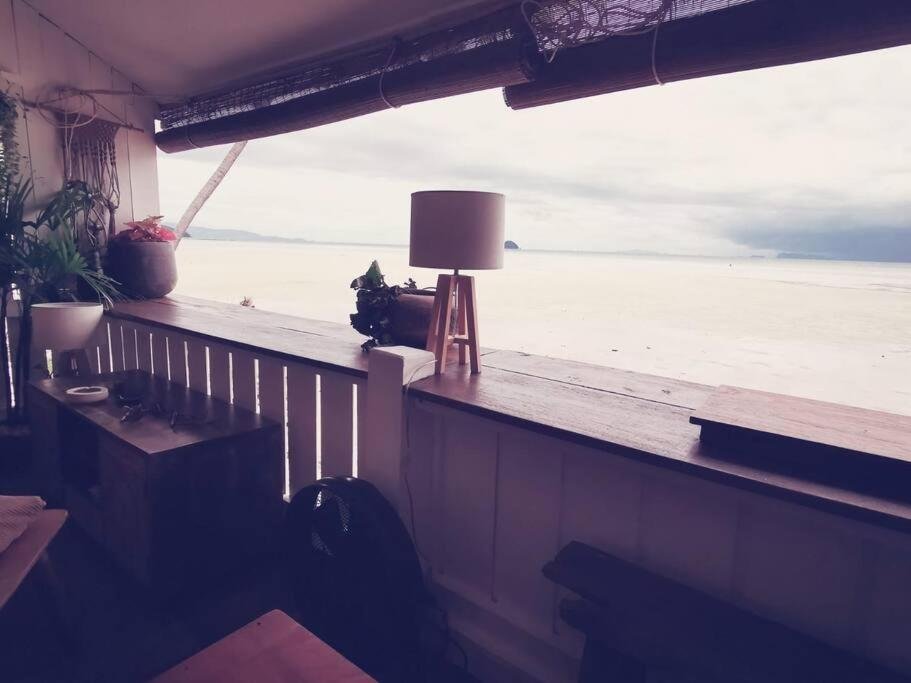 Ко-Пханган: Somewhere Stunning Sea View Beach Front House