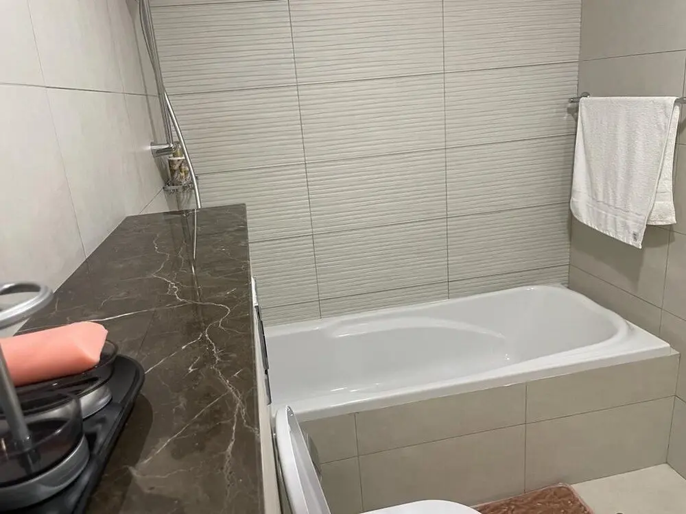 Дубай: 401 Luxury 2Bhk Apartment With Maid Room