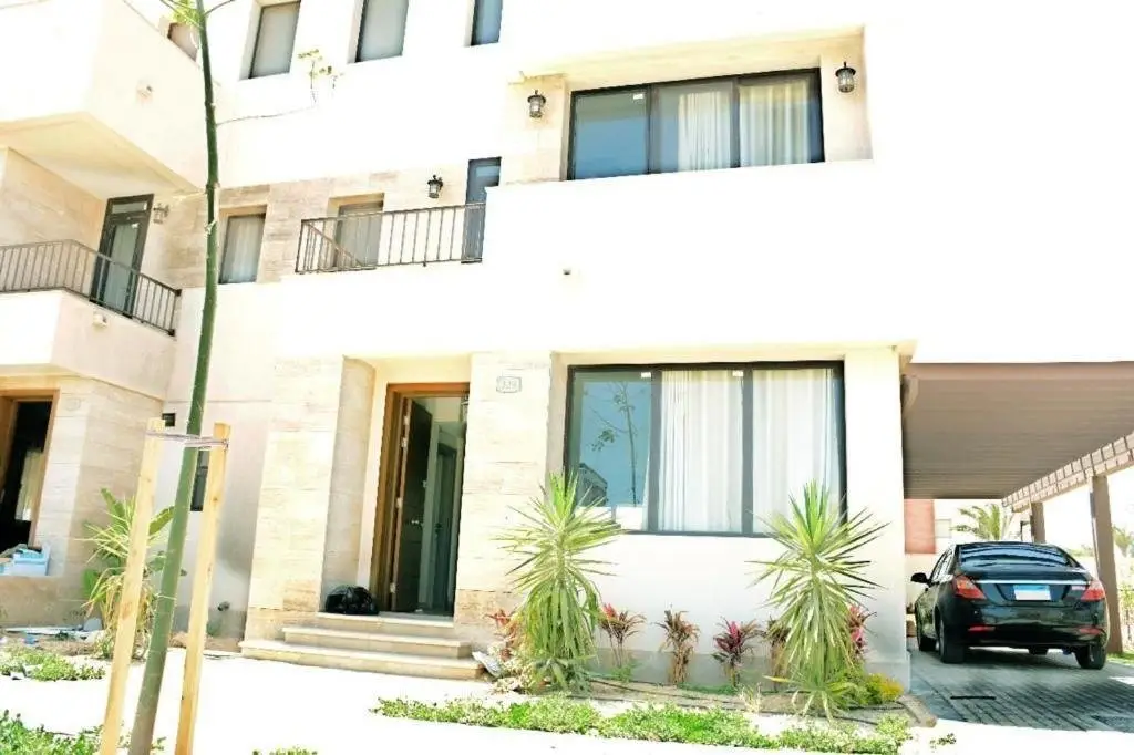 Эль-Аламейн: Marassi Twin House