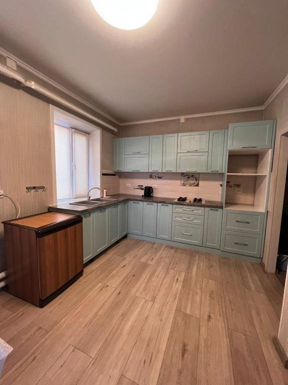 Караганда: Rich House Kirpichnaya 11