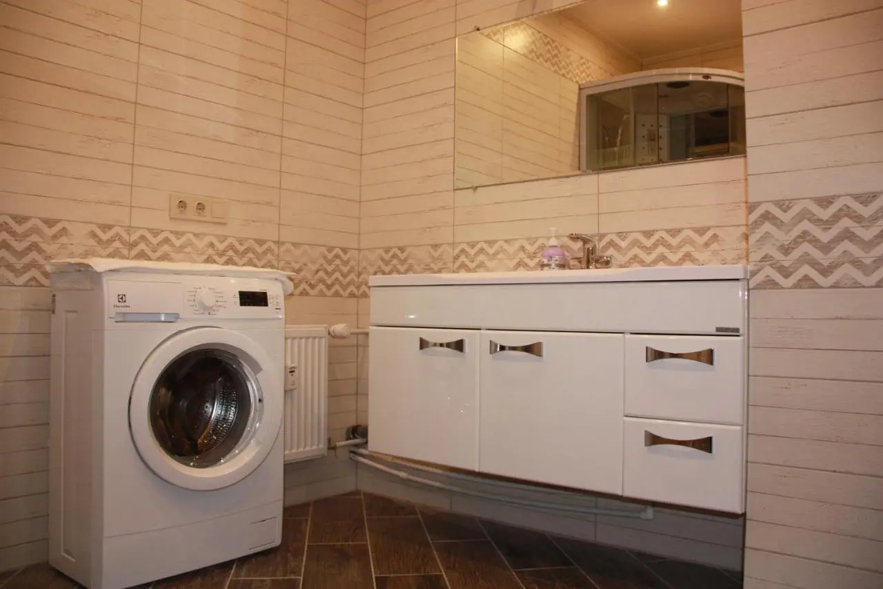 Санкт-Петербург: Apartment Obvodnyi Luxe