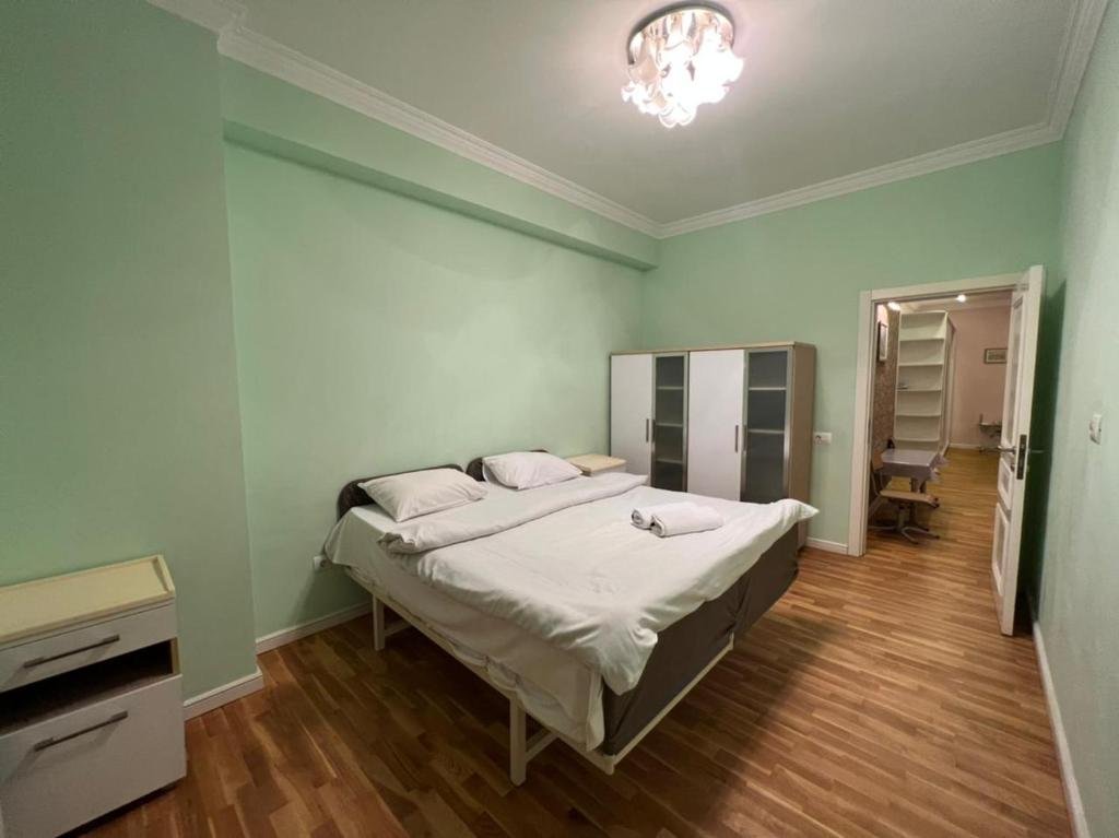Apartments near Port Baku and 28may metros station — фото 1