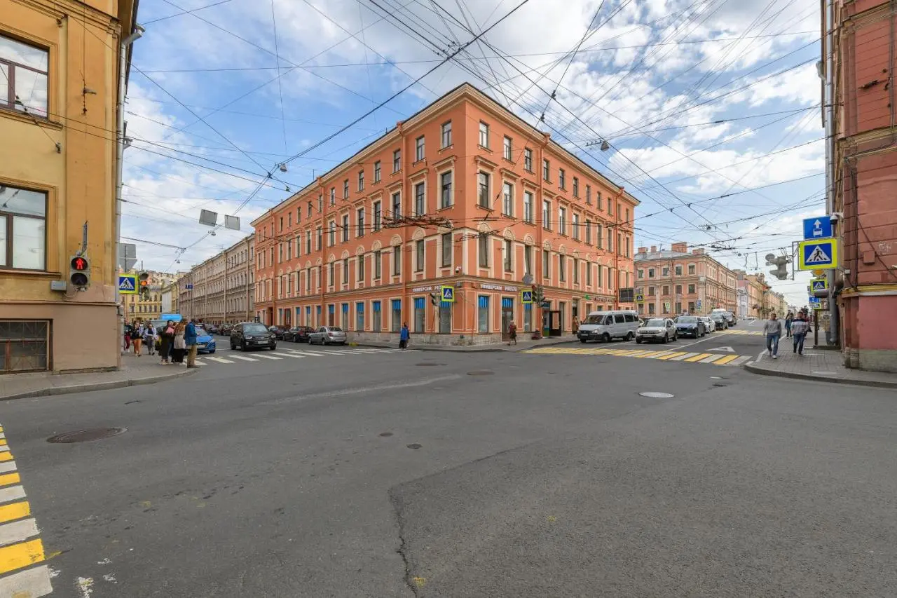 Санкт-Петербург: Apartment on Kazanskaya 24