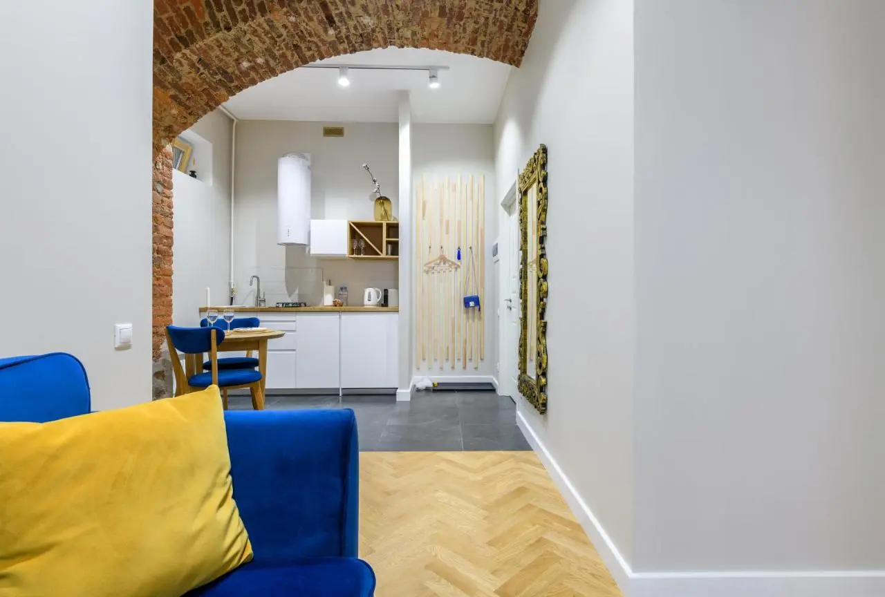 Санкт-Петербург: Apartment on Kazanskaya 24