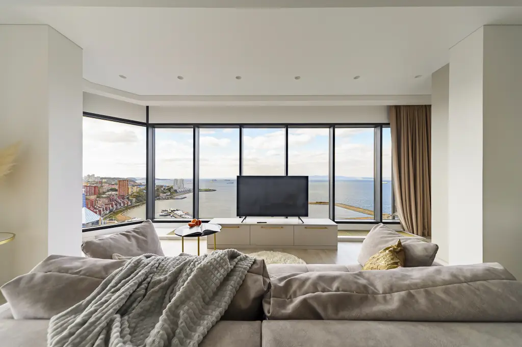 Владивосток: Zhk Akvamarin Apartments